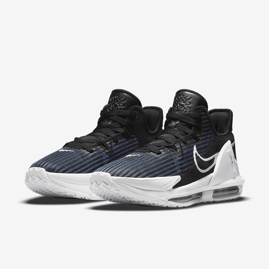 Vrouwen Nike Cyber Monday-Schoenen | Lebron-Getuige 6