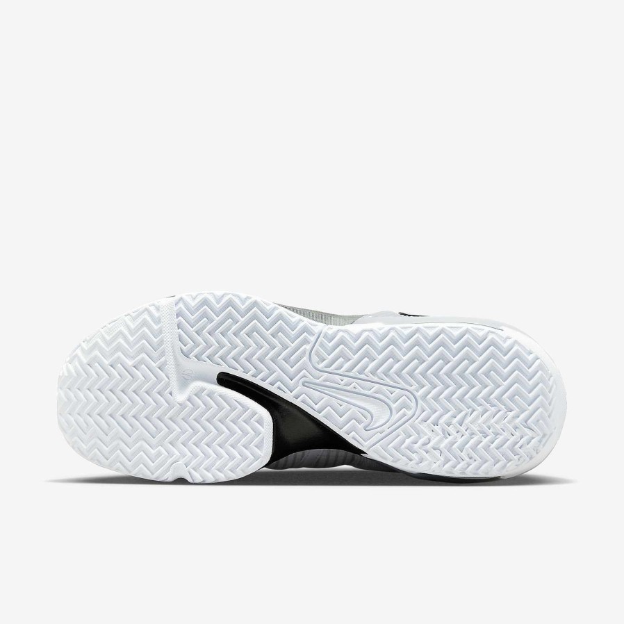 Vrouwen Nike Cyber Monday-Schoenen | Lebron Getuige 7 (Team)