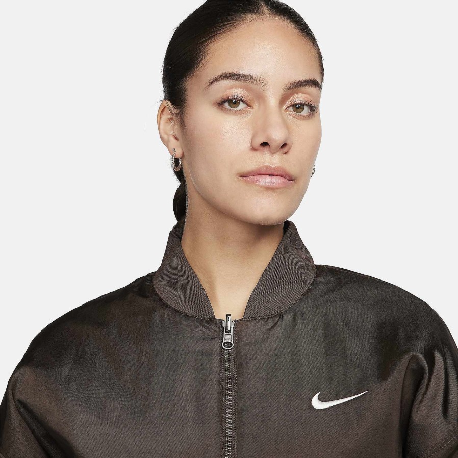 Vrouwen Nike Bovenkleding En Jassen | Nike-Sportkleding