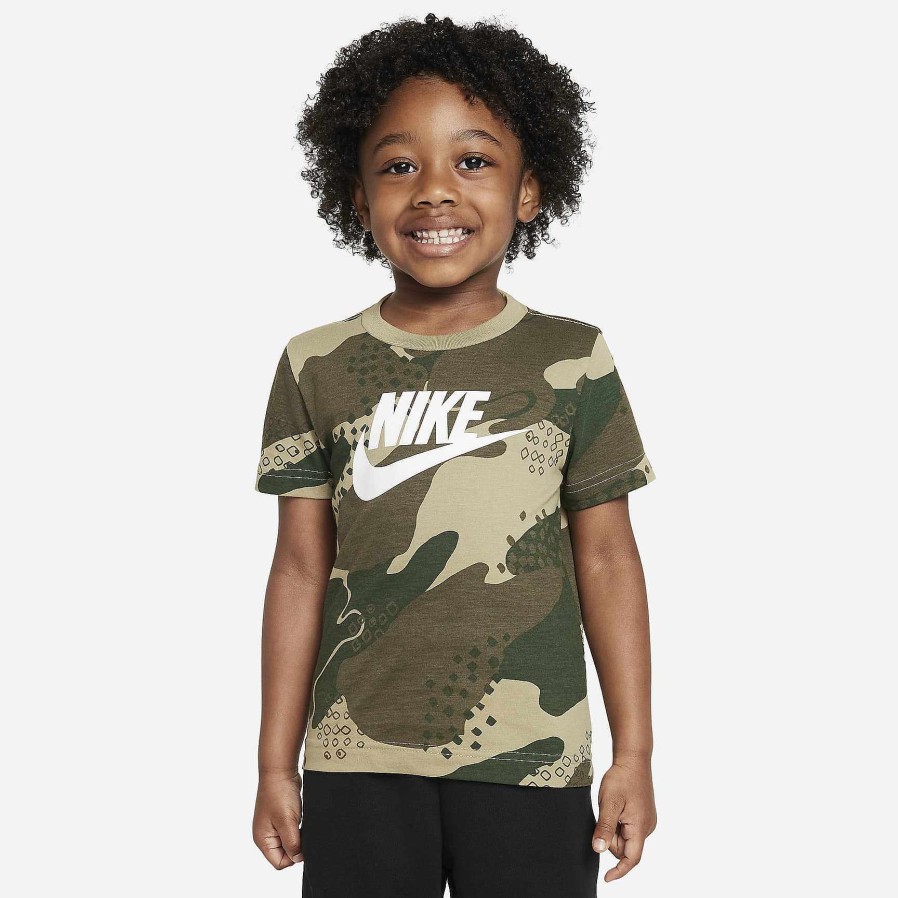 Kinderen Nike Tops En T-Shirts | Nike Club Seasonal Camo Basic T-Shirt